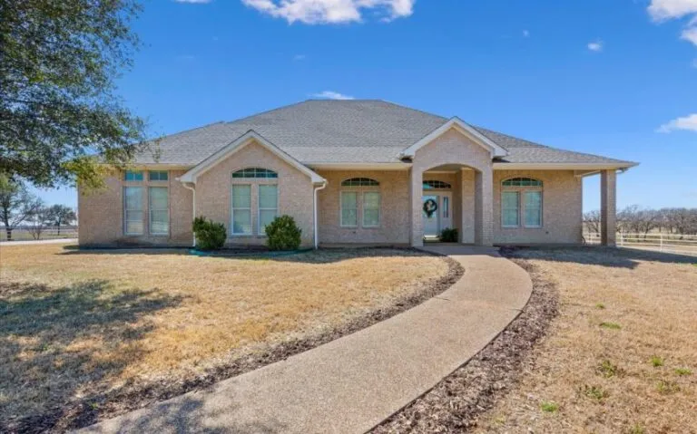 01 1001 FM 3370 1 Copy Copy 850x530 1 768x479