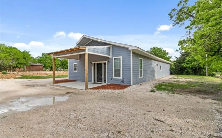 03 200 Francis St 2 Copy 850x530 1 768x479