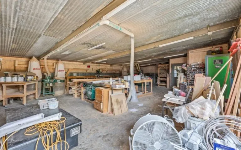 03 1000 E Jefferson 16 mls 850x530 1 768x479