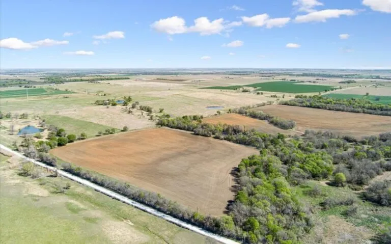 04 TBD HCR 2302 S Drone 11 850x530 1 768x479