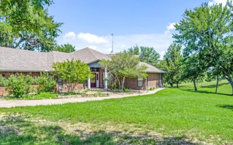 08 1624 HCR 2302 S 5 850x530 1 768x479