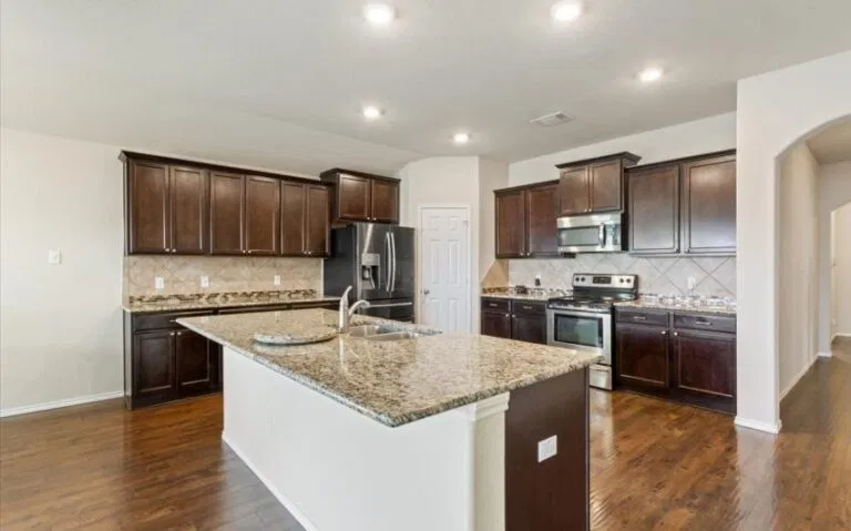 10 2820 Keathley Dr 16 850x530 1 768x479