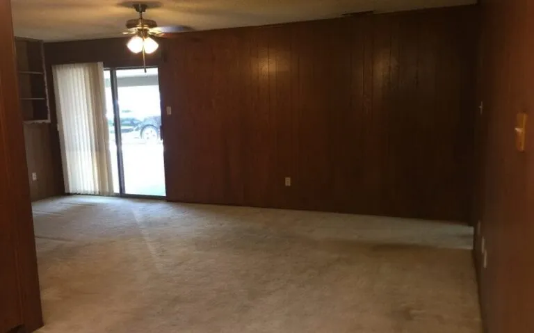 110 Mock Den side pic 850x530 1 768x479