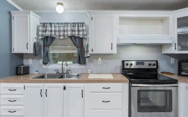 12 1147 HCR 4333 18 850x530 1 768x479