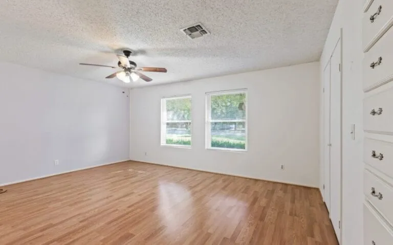 12 147 Tall Timber 23 mls 850x530 1 768x479