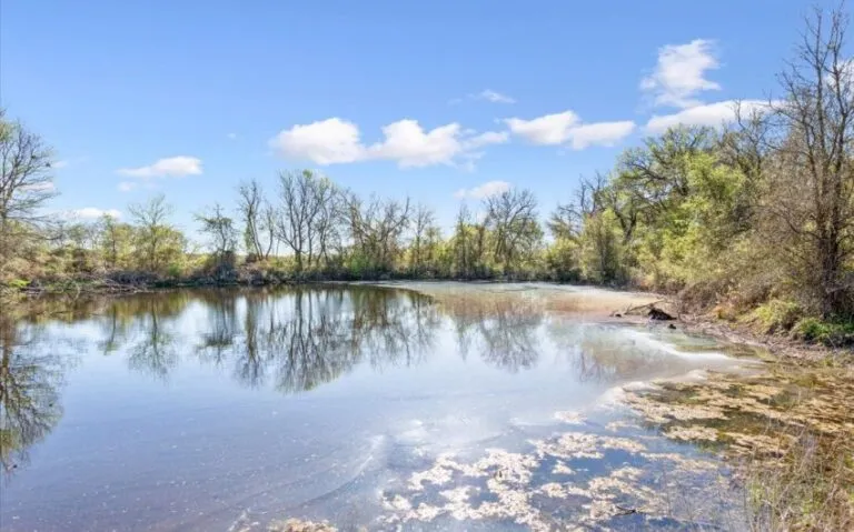 13 TBD HCR 2302 S 1 850x530 1 768x479