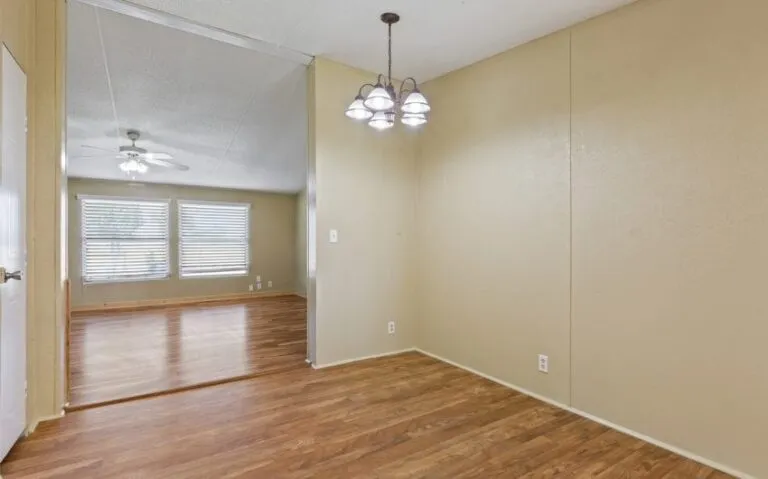 14 220 HCR 1363 21 mls 850x530 1 768x479