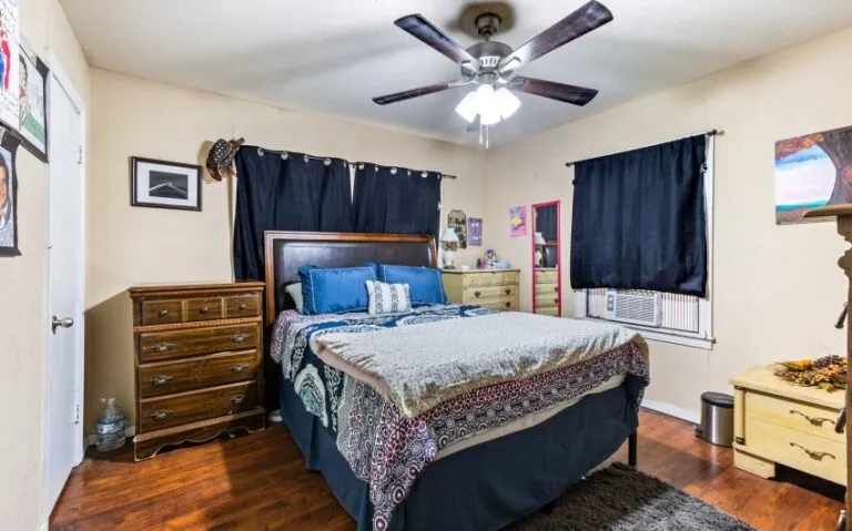 16 318 S Charles 28 mls 850x530 1 768x479