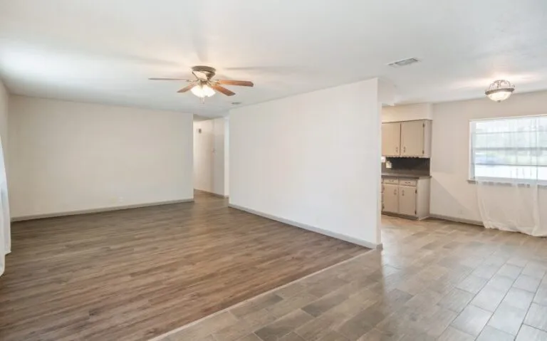 17 1001 Corsicana 17 mls 850x530 1 768x479