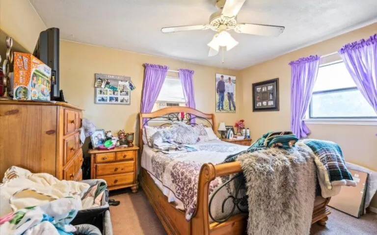 18 631 E Elm 26 Copy 850x530 1 768x479