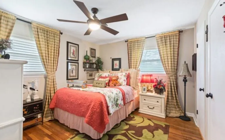 19 520 N Abbott 17 mls 850x530 1 768x479