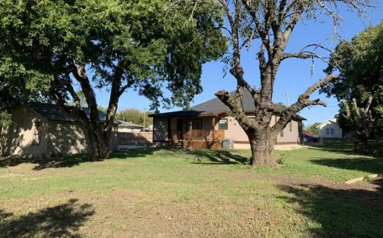 216 Brazos Backyard view 850x530 1 768x479