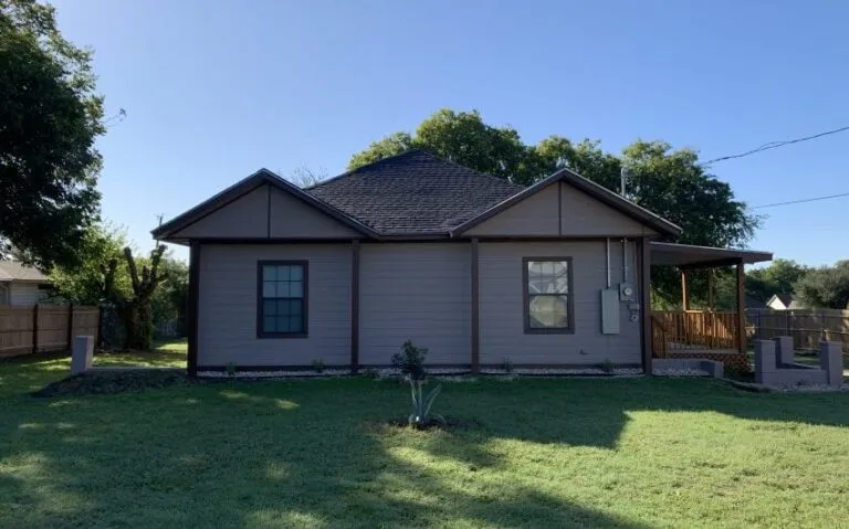 216 Brazos Front of house 850x530 1 768x479