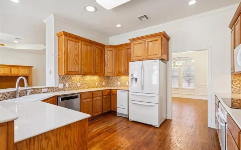 22 1001 FM 3370 13 Copy 850x530 1 768x479