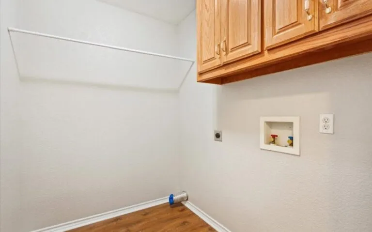 23 6209 St Hwy 171 16 850x530 1 768x479