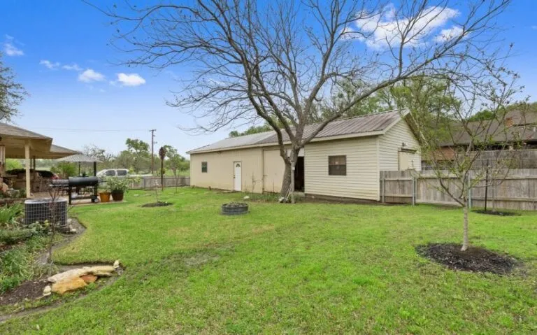 24 520 N Abbott 24 mls 850x530 1 768x479