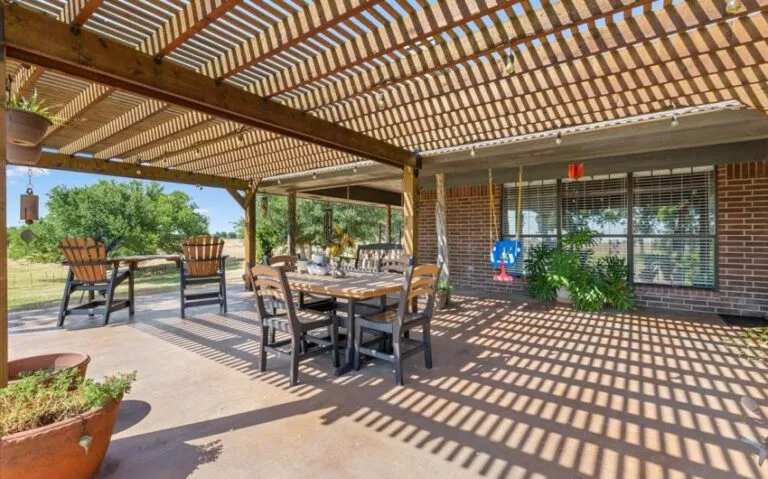 25 1624 HCR 2302 S 39 1 850x530 1 768x479