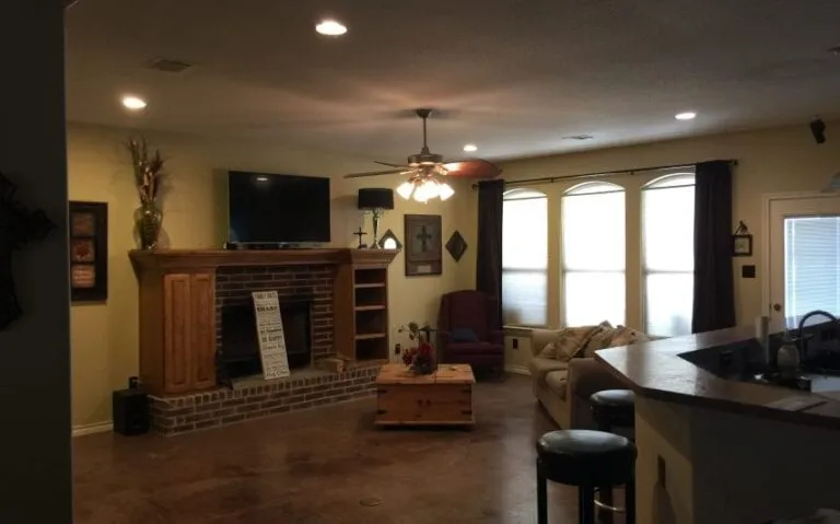 311 HCR 3110 N Living room nice photo 850x530 1 768x479