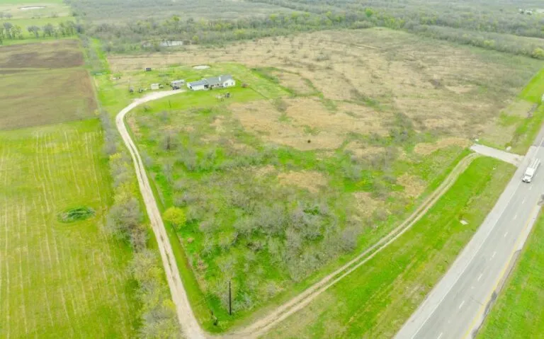 Exterior 5 850x530 1 768x479