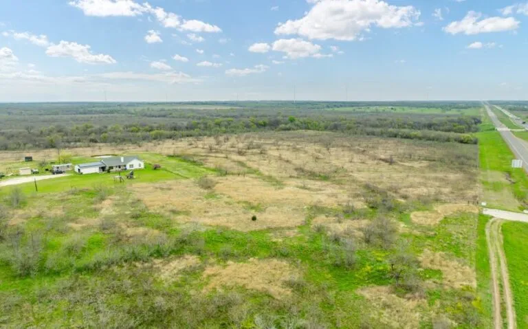 Exterior 7 850x530 1 768x479