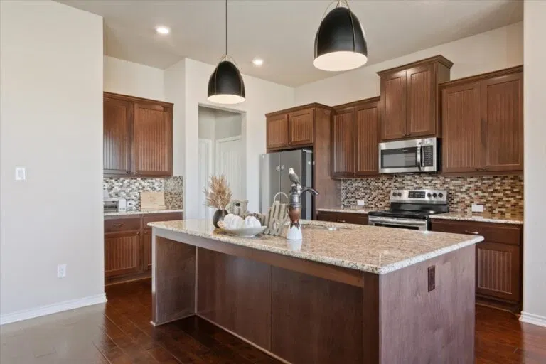 13 397 HCR 2341 15 768x512